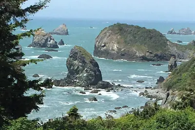 Image de Secret Beach Retreat 1 Ocean Front près de Trinidad Ca