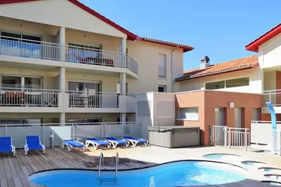 Image de Agréable appartement pour 6 personnes avec piscine, Wifi, Tv et terrasse