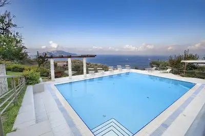 Villa Cinzia, with private pool and sea views