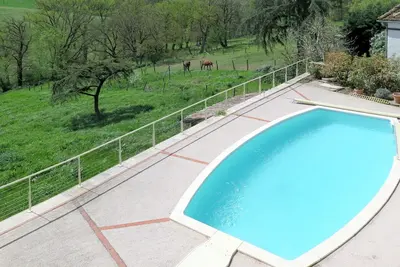 Image de Maison de vacances privée avec climatisation, piscine privée, Wifi, Tv, terrasse, animaux admis