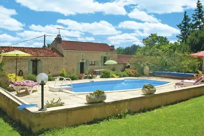 Image de Maison de vacances privée avec Wifi, piscine privée, climatisation, Tv, terrasse, parking