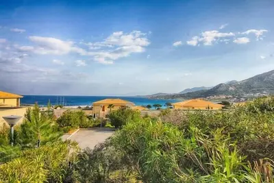 Image de Marine de Sant'Ambroggio - Superbe appartement vue mer -  F3 V3n3