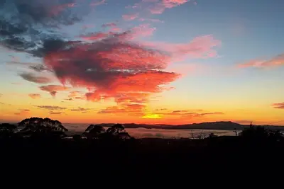 Image de Belle maison spacieuse avec une vue imprenable