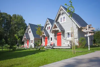 Image de Bungalow en Pomיranie avec jardin