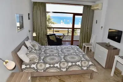 Image de Studio Ami No. 238 / Santa Clara - juste à côté de la mer et de la piscine ext.