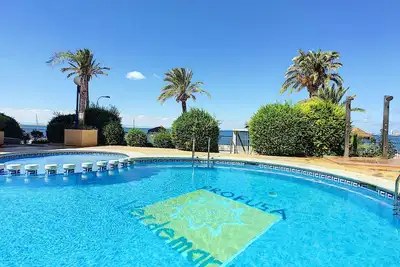 Image de Appartement au 1er étage, complexe de première ligne, vue mer