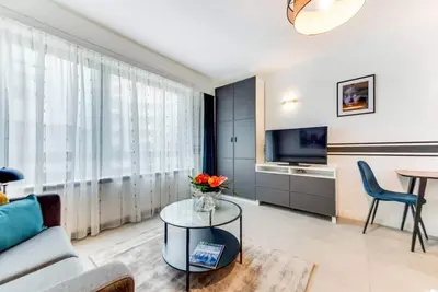 Image de Studio Sarah 4 * en hyper centre derrière Sofitel