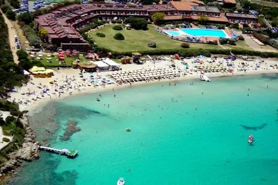 Image de Villa méditerranéenne de quatre chambres près de la plage d'Ira à Porto Rotondo