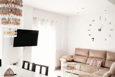 Image de Centre + parking gratuit + Wifi