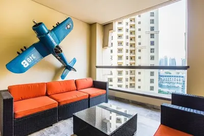 Image de Dm2 Deluxe Design Beach Apartment à Marina, piscine et salle de gym!