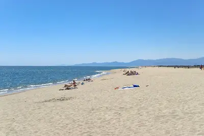 Image de Appartement dans une maison de vacances avec climatisation, Wifi, piscine, Tv, patio, animaux admis