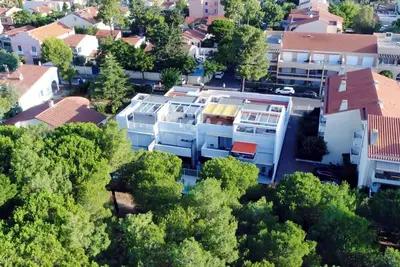 Image de Bel appartement pour 4 personnes avec piscine, climatisation, Wifi, Tv, terrasse et parking