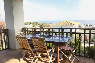 Image de Marine de Sant'Ambroggio  - Magnifique appartement vue mer - F3 V3n4