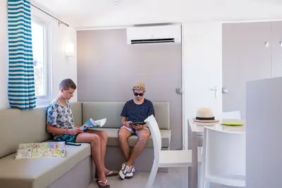 Image de Camping Sunissim Le Domaine Les Mûriers
