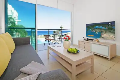 Image de Veronica - Appartement 1 chambre à distance de marche de la plage de la baie du figuier