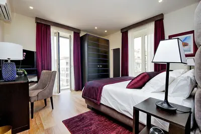 Image de Grand Deluxe Two Apartments