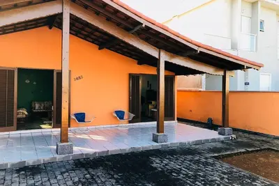 Image de Maison à Bertioga pour la saison - 100m de Praia Do Sesc