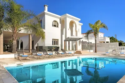 Image de Harmony Villa - 6bed avec grande piscine privée située sur Ayia Napa Hills