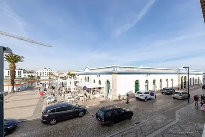 Image de Nouvelle Liste! ! ! ! Superbe appartement au bord de la rivière