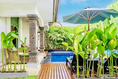 Image de Villa Retro 88 - Short Walk to Beach - Top Located