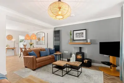 Image de Enfield House - Deux Chambres Maison, Couchages 6