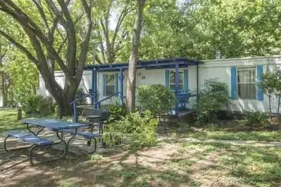 Image de Mobil home Lakeview situé sur le lac Lbj