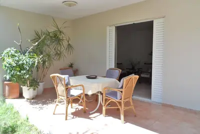 Image de Maison entièrement équipée à seulement 3 minutes de la plage