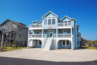 Image de Os5f, On Island Time / Semi-Oceanfront, 8 chambres, 6. 5 salles de bain