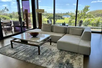 Image de Park Lane Ala Moana Situé du côté de l'océan du centre commercial Ala Moana