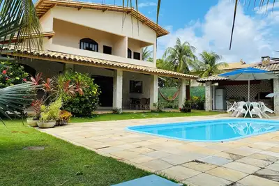 Image de grande, belle maison dans un condominium sur la plage de l'espoir à Camaçari-B