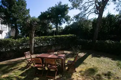 M081 - Marcelli, three-room apartment with garden at Residence MareVerde