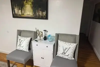 Image de 3-bedroom house in perfect  location nearBraintree Mall