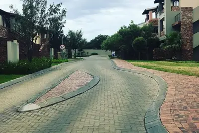Image de Une maison dans un complexe très sécurisé et sécurisé et sur la route du Gautrain