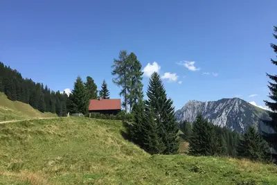 Image de Alpine hut in the Upper Austrian mountains