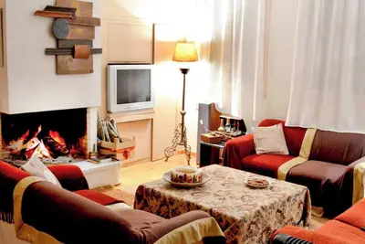 Image de Manoir en pierre de luxe Ă Mystra