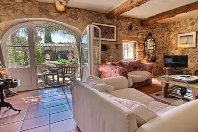 Image de Le Mas du Coq (Provence) - Ferme du 18ème siècle avec piscine