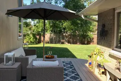 Image de Grande maison familiale dans un quartier calme - rabais hebdomadaire offert!