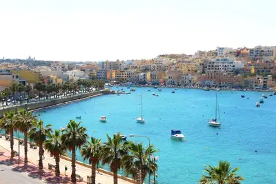 Image de Appartement neuf avec vue sur la mer n ° 5