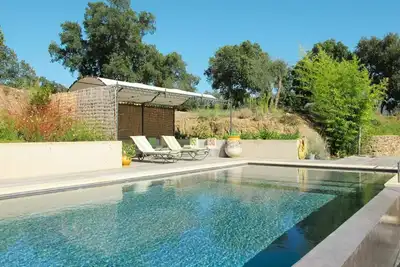 Maison de vacances privée avec Wifi, piscine privée, climatisation, Tv, terrasse, parking