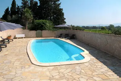 Image de Bel appartement pour 5 personnes avec piscine, climatisation, Wifi, Tv, terrasse et parking