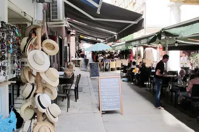 Image de Bel appartement pour 4 personnes avec climatisation, piscine, Wifi, Tv, balcon et animaux admis