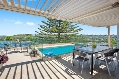 Image de Penthouse de luxe avec piscine privée!