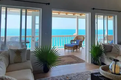 Image de Blue Love Point. Maison exclusive nouvellement construite sur la mer des Caraïbes.