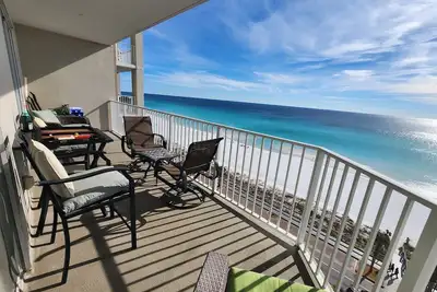 Image de 20% de réduction du 2 mars au 4 mars, du 8 au 12 mars. Deluxe Ocean Front at Majestic Sun 811a