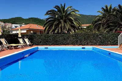 Image de Appartement de vacances avec climatisation et piscine