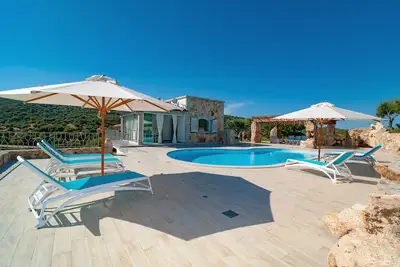 Image de Villa Bianca mit Pool Privatgrundstück 1800m2