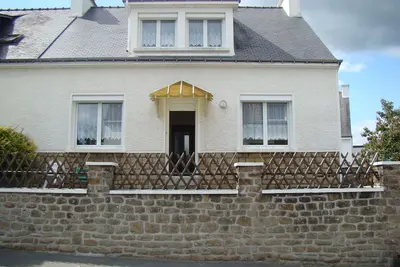 Image de Maison de 90 m² confortable, 5-6 personnes, avec jardin clos et internet