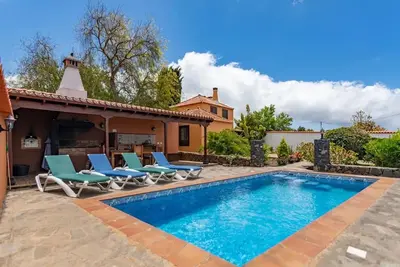 Image de Homerez - Villa pittoresque avec vue sur la mer Ă Puntagorda