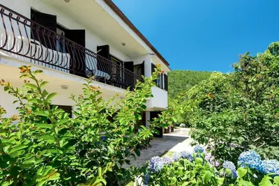 Image de Bel appartement pour 6 personnes avec climatisation, Wifi, Tv, patio et animaux admis