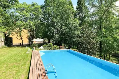 Image de Maison de vacances privée avec piscine privée, Wifi, Tv, terrasse, animaux admis, parking